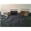 Image 1 : 2 Vintage Radios & Vintage Clock
