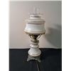Image 2 : Vintage Table Lamp