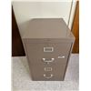 Image 1 : Grand and toy filing cabinet