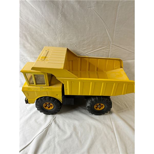 Mighty Dump Tonka Truck