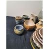 Image 3 : Stoneware and Pottery items