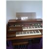 Image 1 : Solina electric organ