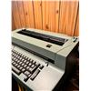 Image 1 : IBM Electric Typewriter