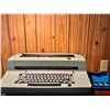 Image 3 : IBM Electric Typewriter