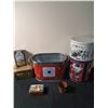 Image 1 : Collectors tins