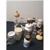 Image 2 : Salt and pepper shakers