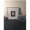 Image 1 : Assorted home decor