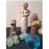 Image 4 : Assorted home decor