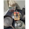 Image 7 : Kitchen lot