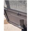 Image 3 : Two Storm Doors