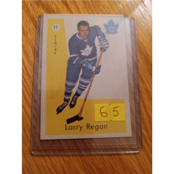 Larry Regan #17 Toronto Maple Leafs Hockey Card