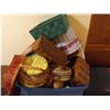 Image 1 : Bin of Wicker Baskets