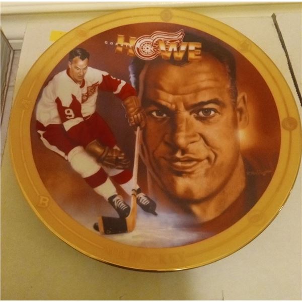NHL "Mr. Hockey: Gordie Howe" Plate IN BOX