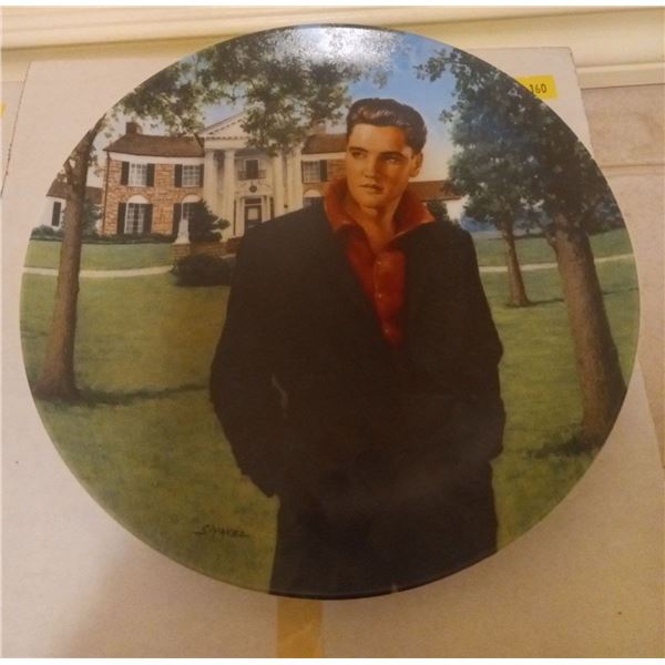 Elvis Delphi Plate 1 - "Elvis on His Harley" by Diane Sivavec IN BOX