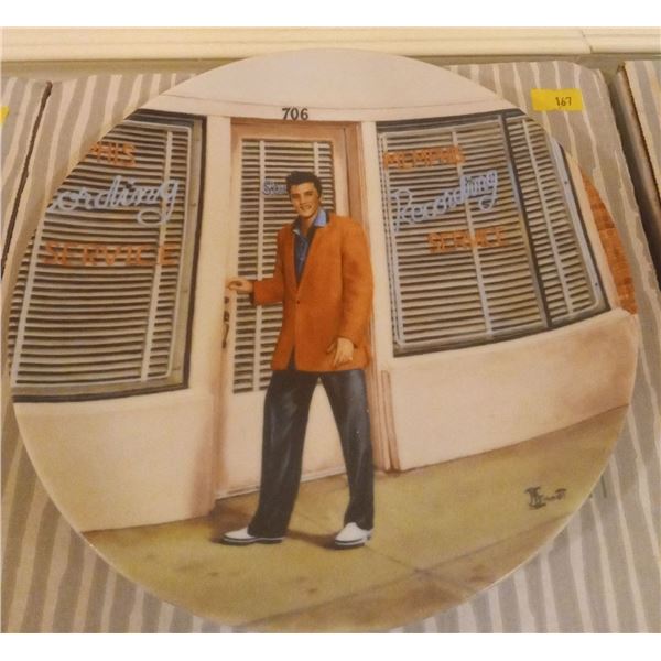Elvis Delphi Plate 11 - "Entering Sun Studio" by Bruce Emmett IN BOX
