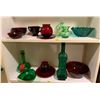 Image 1 : Red and Green Glassware
