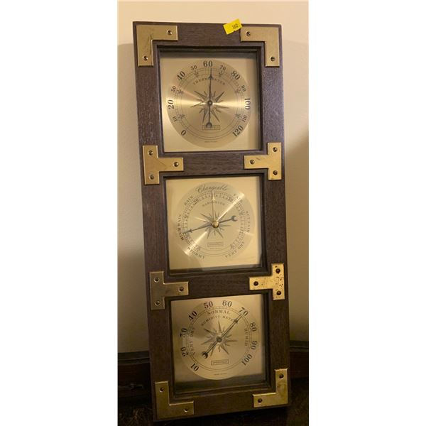 Thermometer, Barometer and Humidity Meter