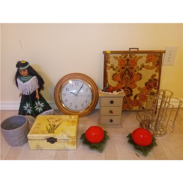 Variety of Different Home Decor