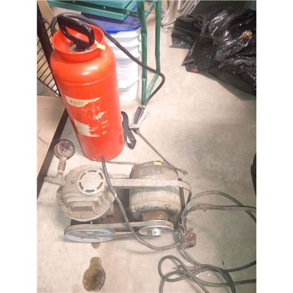 Collect of a Pump Sprayer and Air Compressor