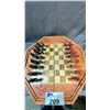 Image 2 : 100% HAND CARVED CHESS SET IMPORTED FROM BALI APPROX 19"