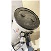Image 2 : ANTARES 12" DOBSONIAN TELESCOPE ON STAND