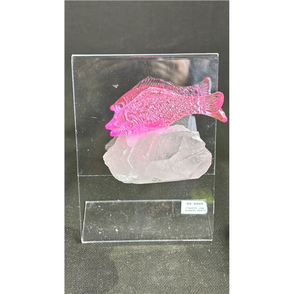 CLEAR QUARTZ ART DISPLAY RETAILS $600