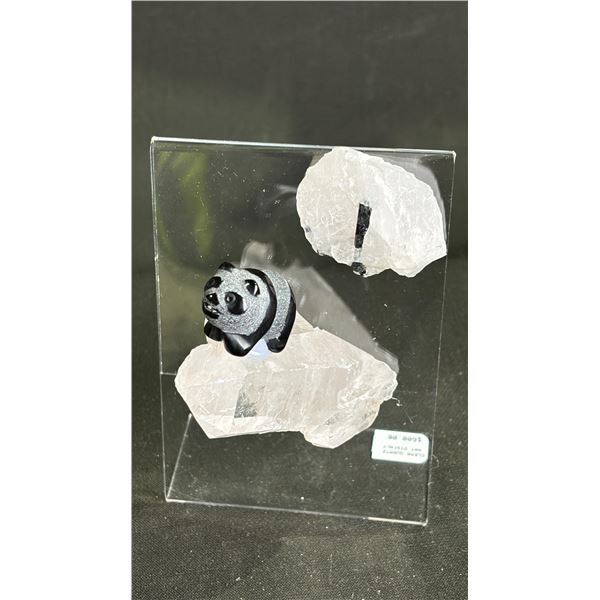 CLEAR QUARTZ ART DISPLAY RETAILS $600