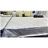Image 2 : KINGSDOWN KING SIZE MATTRESS