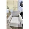 Image 2 : GREY FABRIC CHAIR, SWIVELS