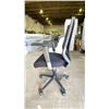 Image 2 : BLACK MESH ADJUSTABLE OFFICE CHAIR