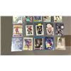 Image 3 : LOT OF ASSORTED HOCKEY CARDS INCLUDING; WAYNE GRETZKY, JOE SAKIC, PATRICK ROY & MORE