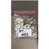 Image 4 : LOT OF ASSORTED JERSEY, AUTOGRAPH, ROOKIE & MORE FOOTBALL CARDS INCLUDING; JERRY RICE, SHAUN