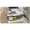 Image 1 : LG PEDESTAL WASHING MACHINE