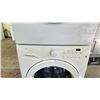 Image 2 : FRIGIDAIRE AFFINITY STACKER WASHER & DRYER, WASHER HAS SMELL