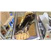 Image 2 : SHELF LOT OF LADIES SHOES ASSORTED
