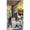 Image 2 : PALLET OF FITNESS EQUIPMENT AND PROPANE TANKS