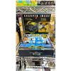 Image 2 : SHELF LOT OF ASSORTED GAMES AND TOYS