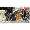 Image 3 : SHELF OF ASSORTED SHOES