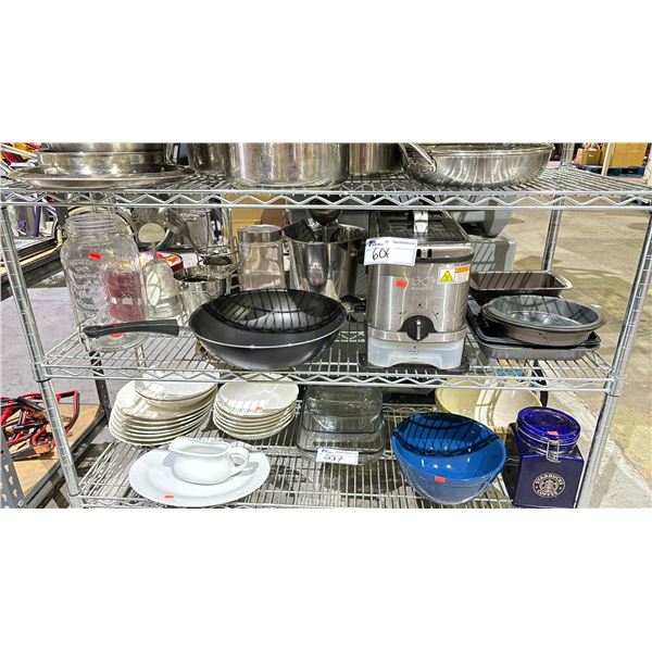 SHELF LOT OF ASSORTED ITEMS INCLUDING; BAKING PANS, WOK, AND MORE