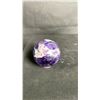 Image 2 : 57.6MM AMETHYST CHEVRON SPHERE