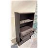 Image 2 : 4 TIER WOOD SHELVING UNIT