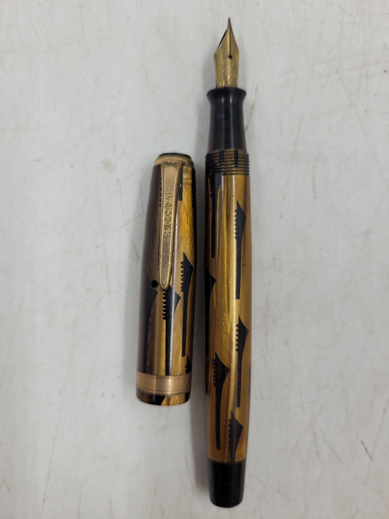 Vintage Parker 14K Gold Tipped Fountain Pen