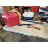 Image 1 : 2 BOLT CUTTERS AND JERRY CAN