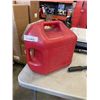Image 2 : 2 BOLT CUTTERS AND JERRY CAN