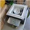 Image 2 : 3 NEW LED SPOTLIGHT FIXTURES