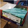 Image 2 : CASE OF 8.5 X 11 CARDSTOCK AND PAPER