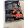 Image 2 : BLACK AND DECKER SANDER AND DREMEL TOOL