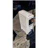Image 2 : OIL HEATER