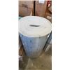 Image 3 : 2 ROLLS OF GREY FLOORING UNDERLAY