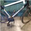 Image 2 : MEC MIDTOWN SIZE MEDIUM 55CM FRAME, BIKE